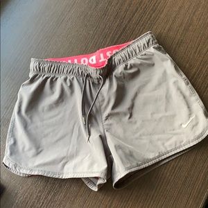 ⭐️ FREE WITH ANY BUNDLE ⭐️ Nike Shorts